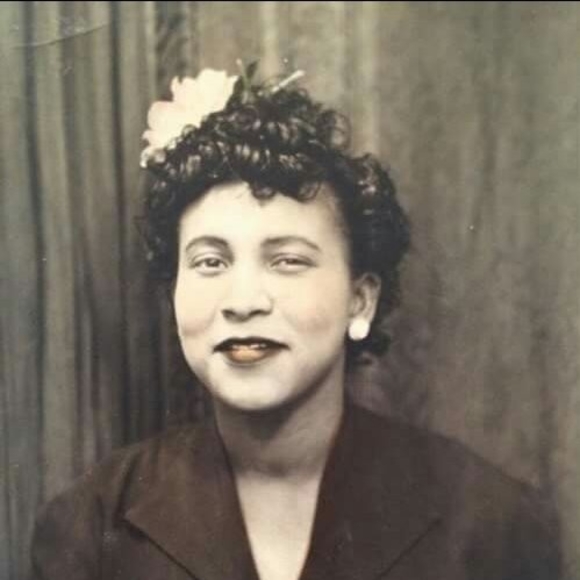 Meet your Posher, Sherry lynn - Picture 1 of 1